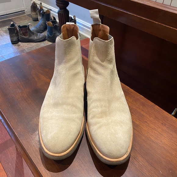 Common Project Chelsea Boots - Picture 3 of 6